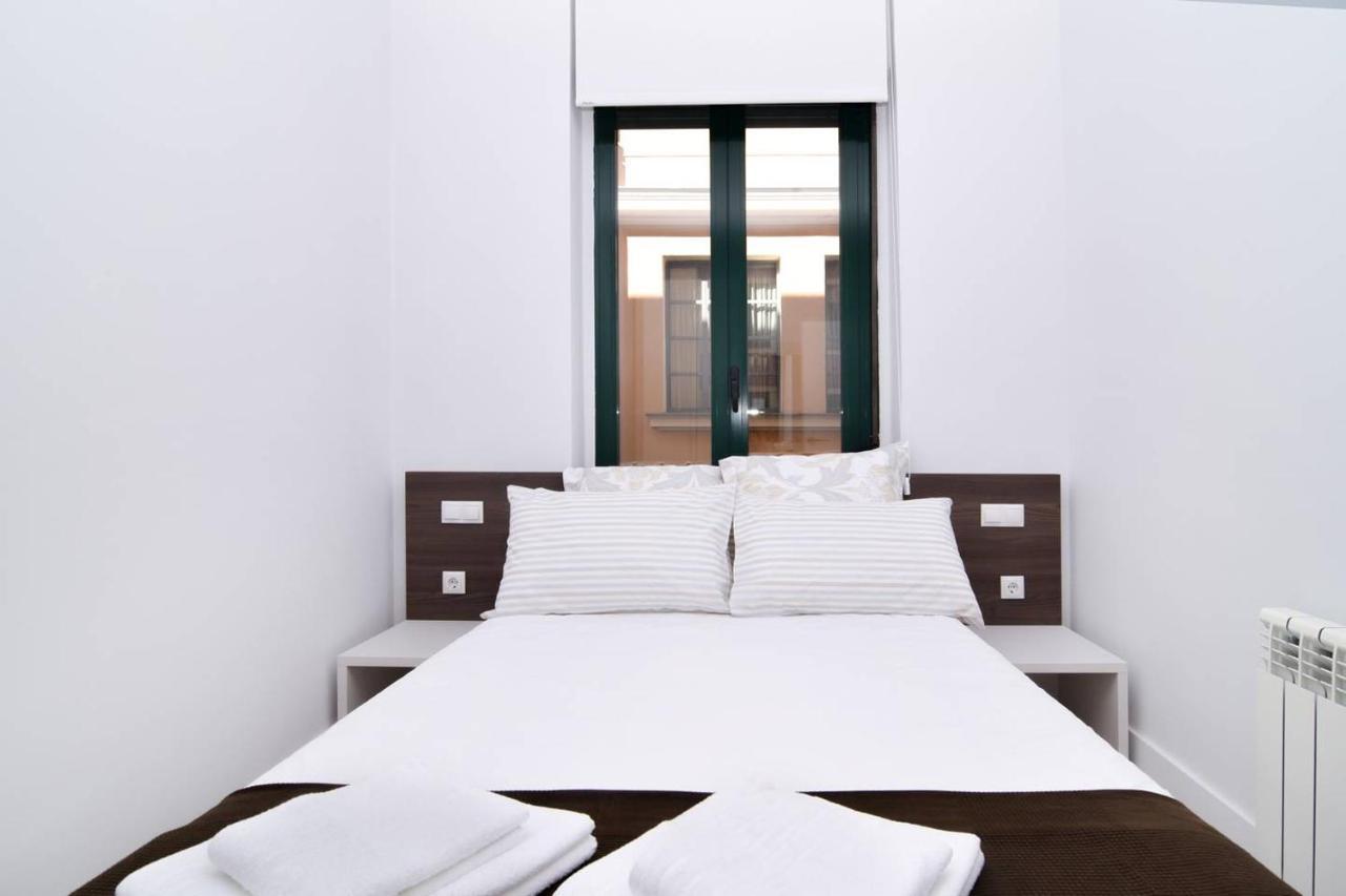 Five Windows To La Latina By Batuecas Apartment มาดริด ภายนอก รูปภาพ